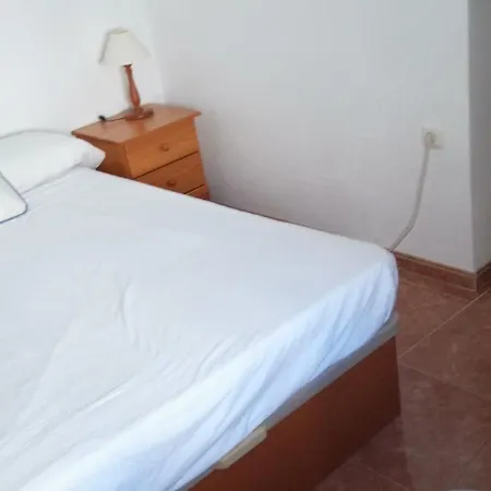 Con Piscina Y Gran Terraza En